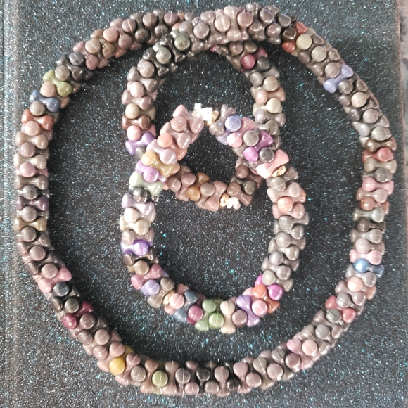 Locket Bead Bracelet - Picture 5 of 5